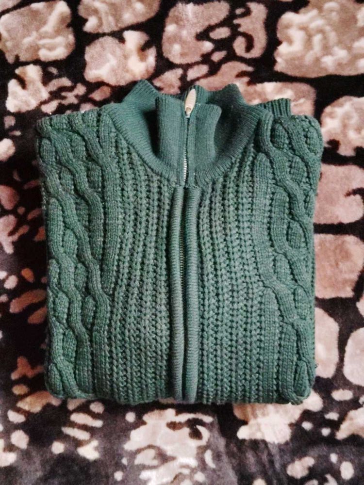 UNISEX Cozy Green Knitted Sweater 💚