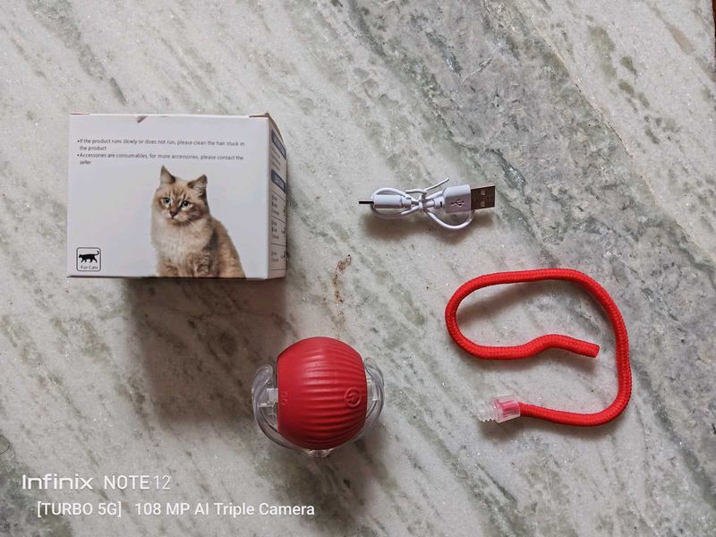 Smart Dog &amp; Cat Toy - Interactive Rolling Ball