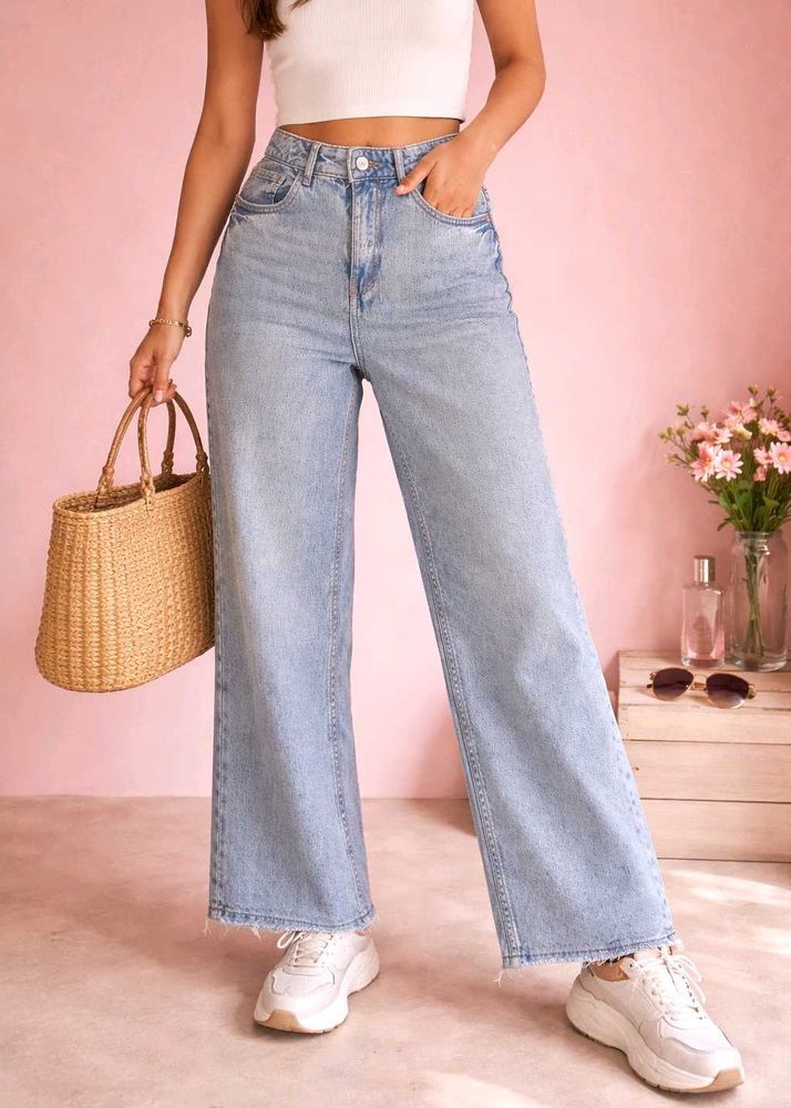 Light Wash Wide Leg Jeans
