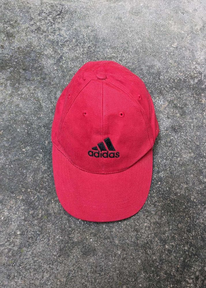 Adidas Red Baseball Cap 🧢