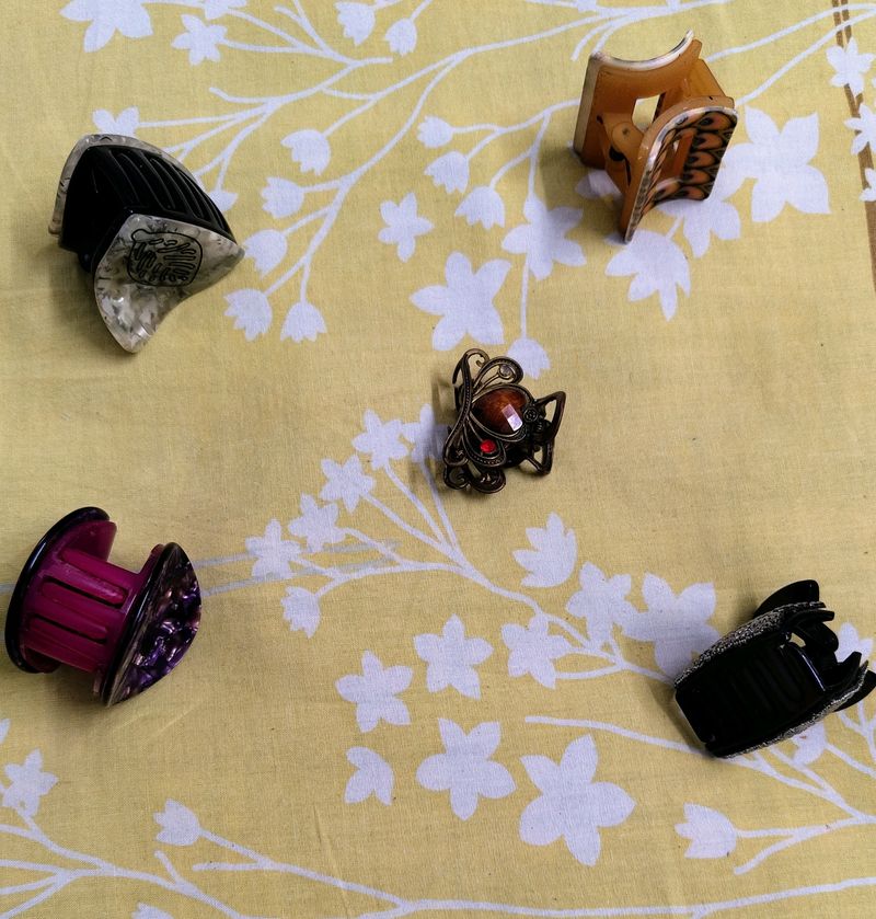 Four Korean And French Back Pins Butterfly Clips Genuinely Imported