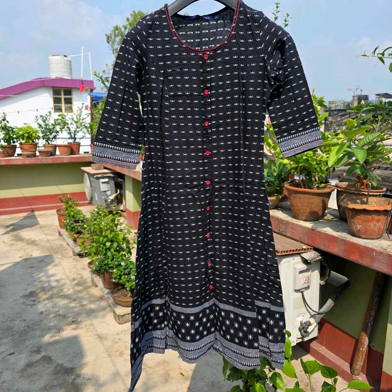 Stylish Black Printed Kurta