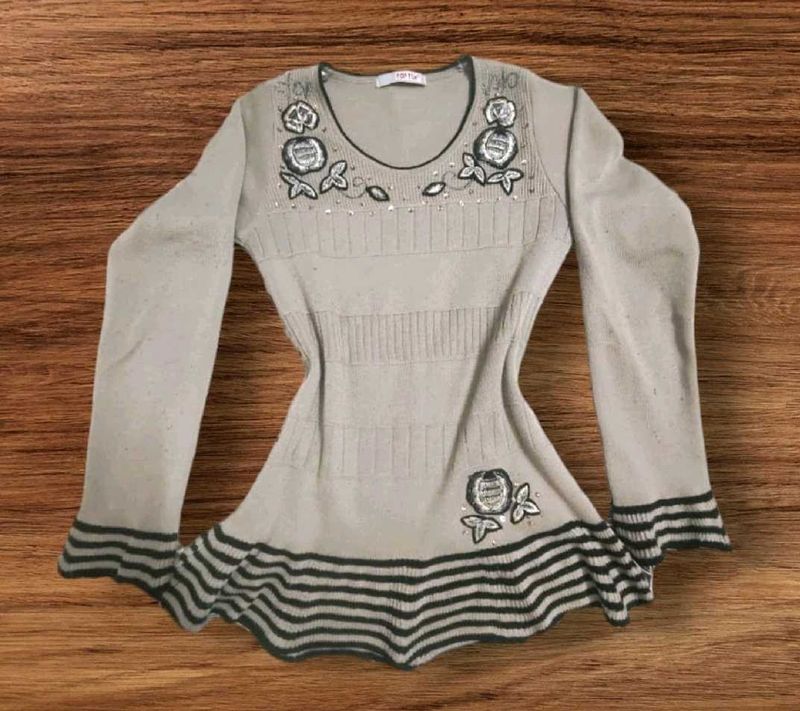Vintage Embellished Knit Top