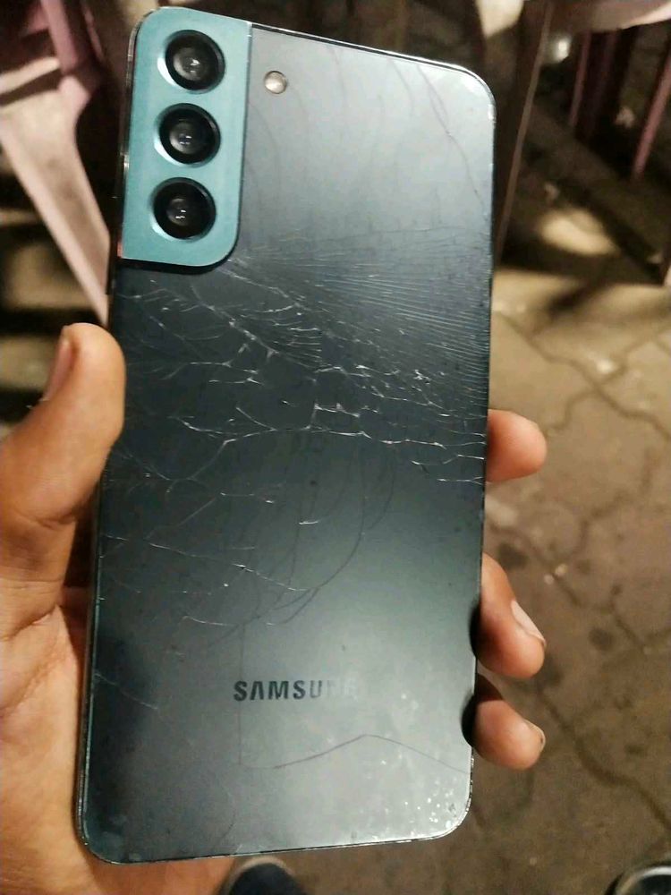 Sumsung s22 plus
