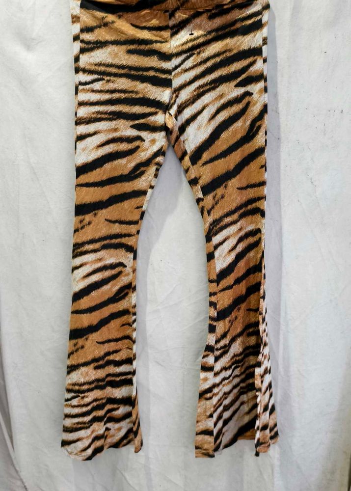 5229. Trendy Tiger Print Flare Pants