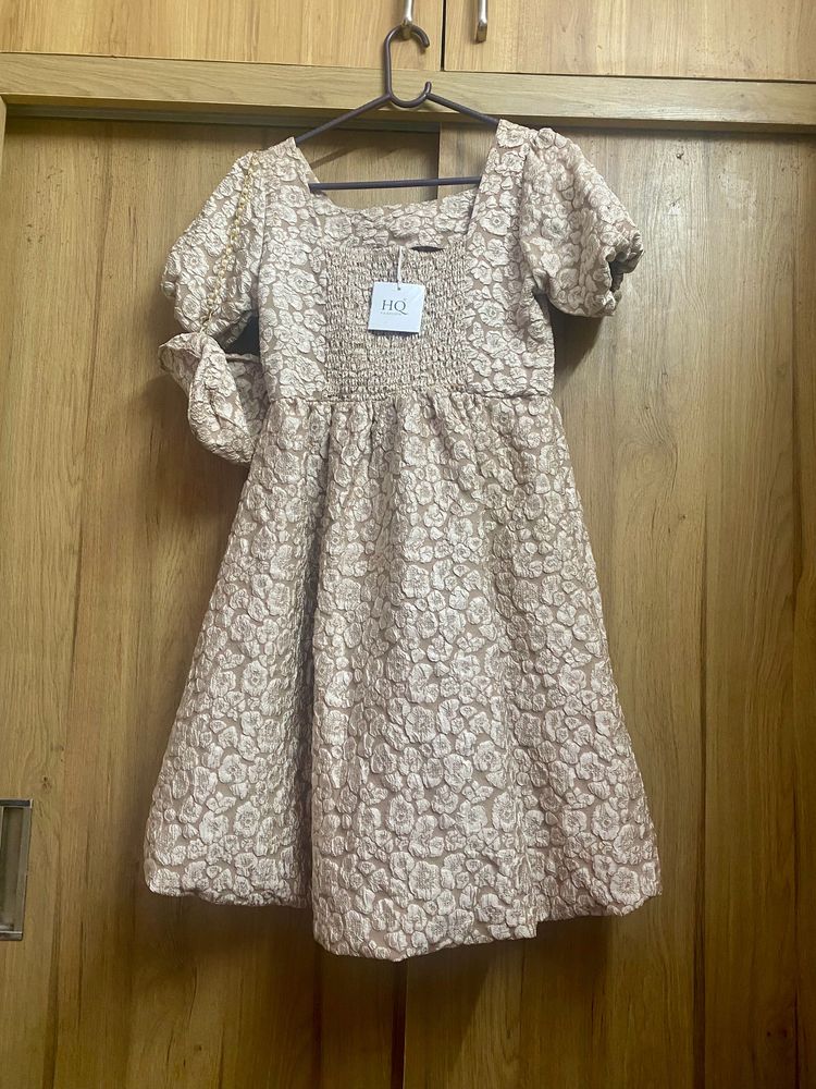 Beautiful Dress With Bag