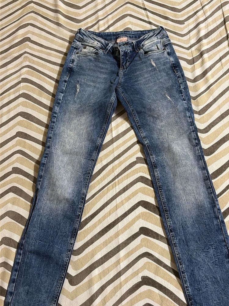 LAST GRAB PRICE DROP‼️Imported Jeans