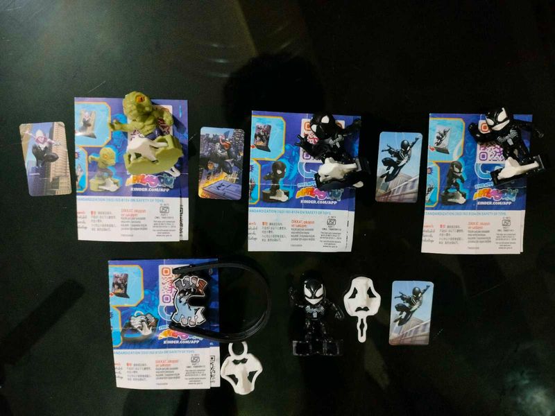 Spiderman Kinderjoy toys