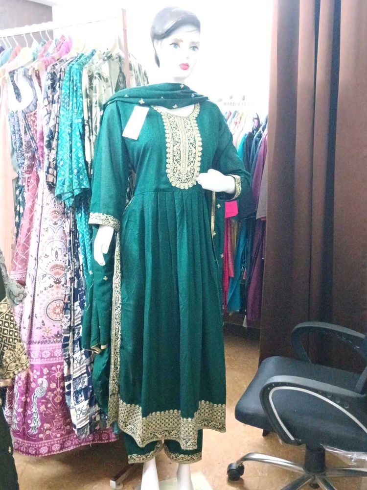 Heavy Party Wear Suit Set