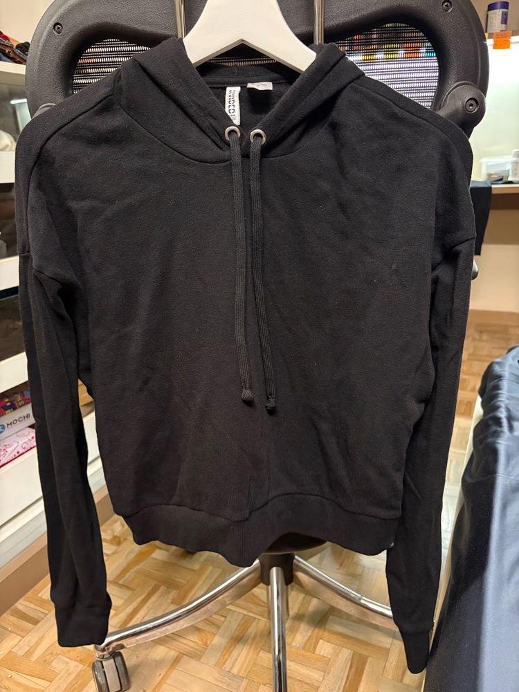 Black Cropped Hoodie