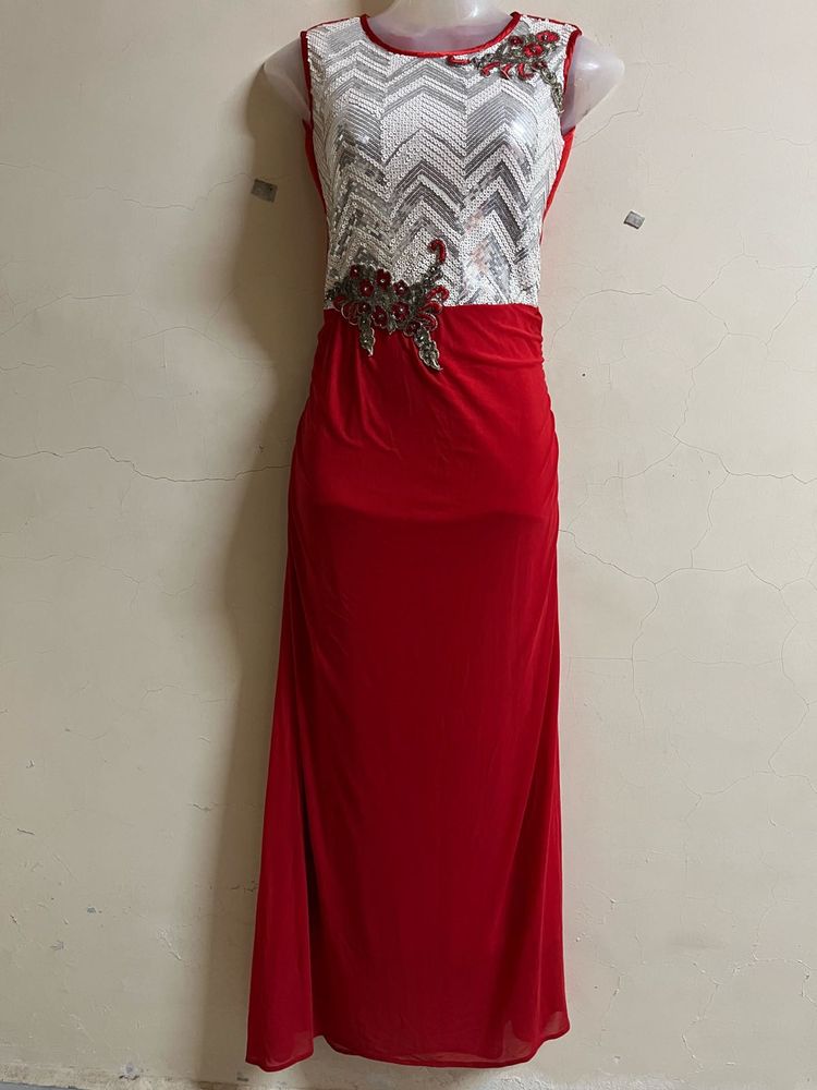 Red Glitter Long Gown♥️