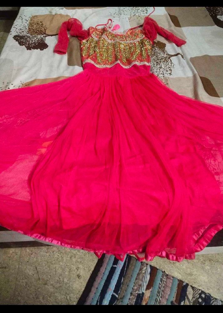 Stunning Pink Ethnic Gown