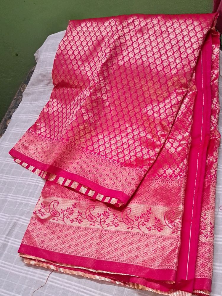 Banarasi Silk Pink Jacquard Saree With Blouse