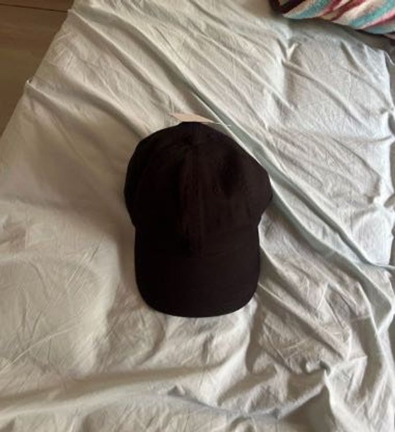h&amp;m Cotton Twill black cap