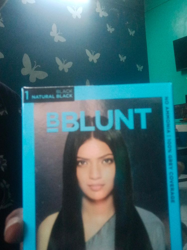 Bblunt Hair colour Black  Expiry Date 10/2024