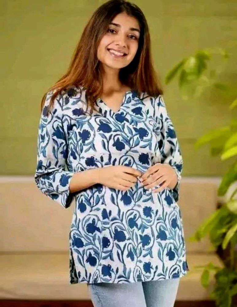 Blue floral print kurta for women