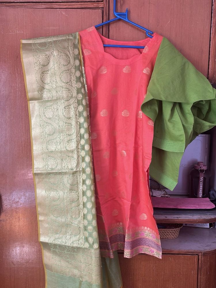 Elegant Kurta Set with Dupatta