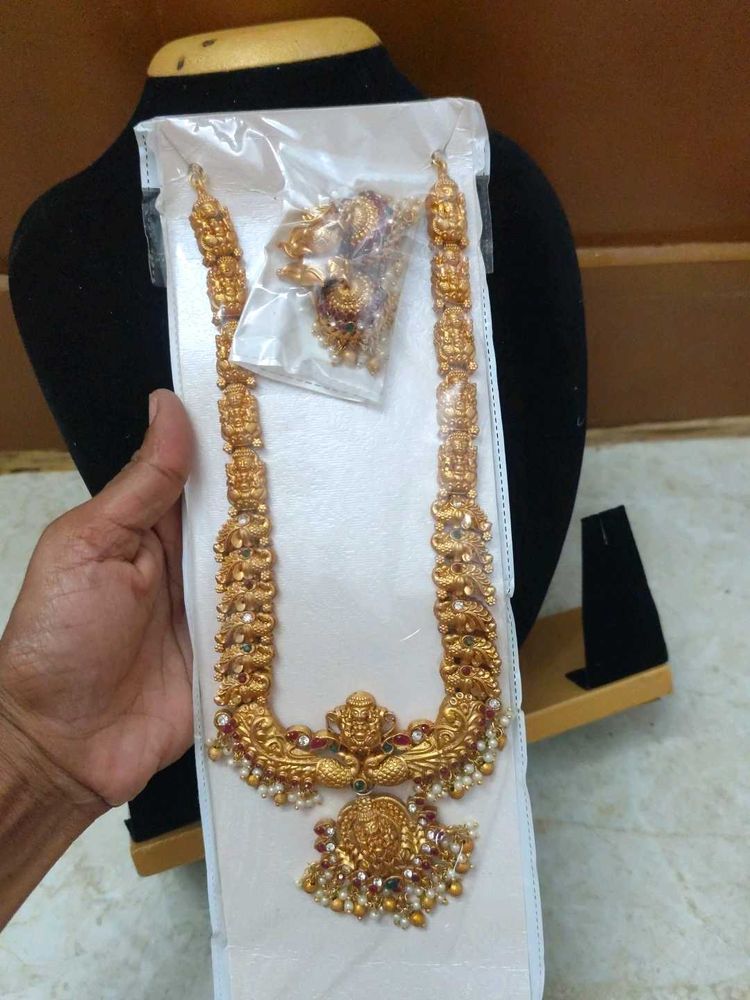 Exquisite Gold-Tone Indian long haram Necklace Set