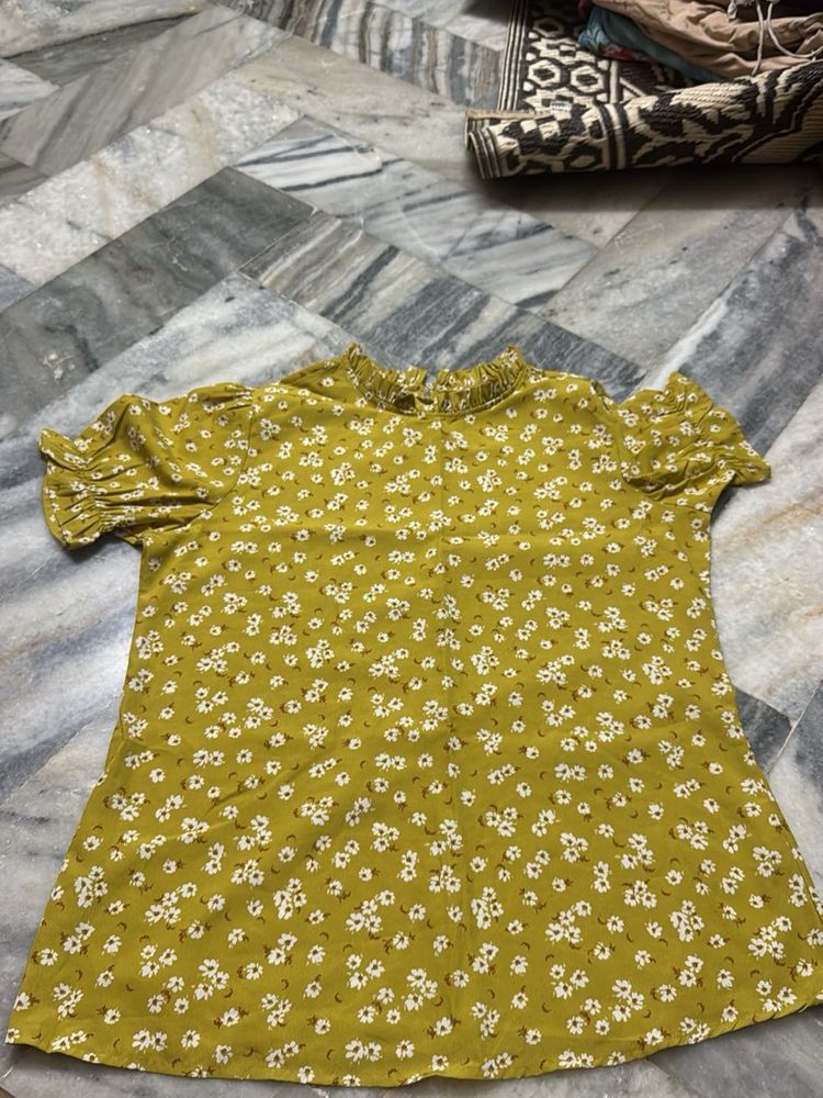 Yellow Floral Print Ruffled Neck Top