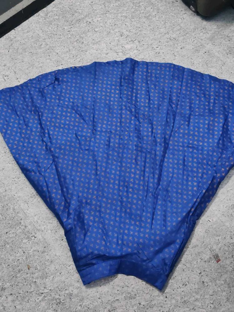 Elegant Blue Ethnic Skirt With Packet