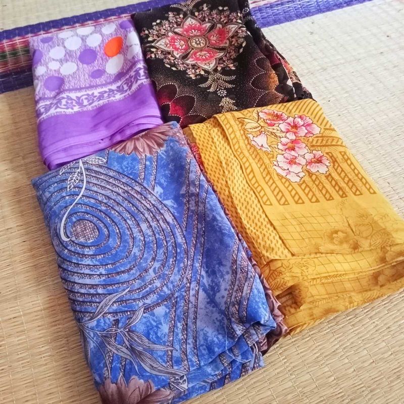 Vibrant Printed Sarees - Set of 4 fancy used
