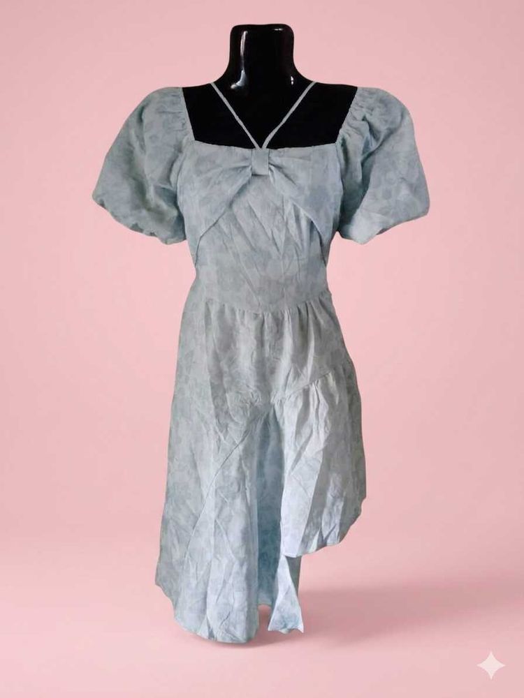 Light Blue Puff Sleeve Bow Dress