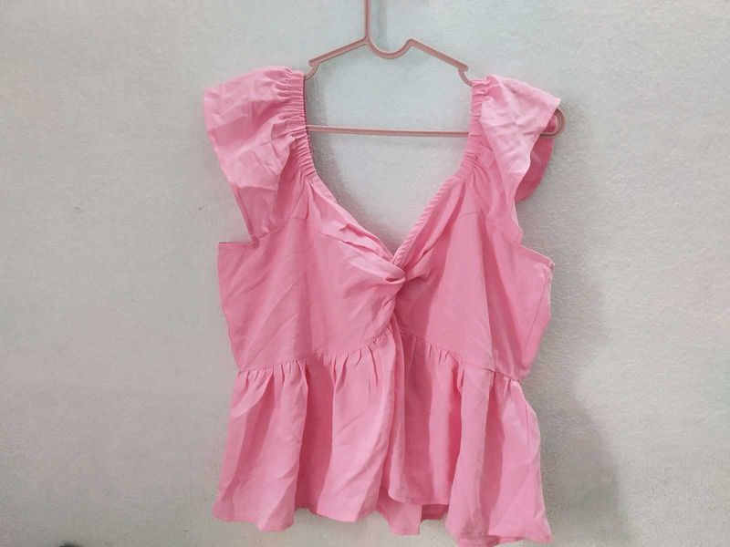 Chic Pink Peplum Twist Front Top