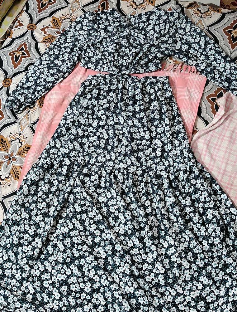 Floral Print V-Neck Dress