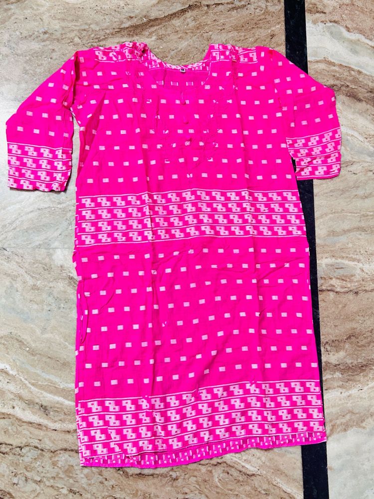 Bright Pink Kurta with White Pattern