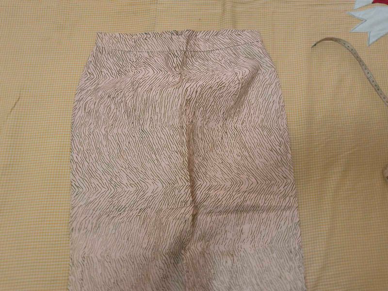 Patterned Skirt, fish cut