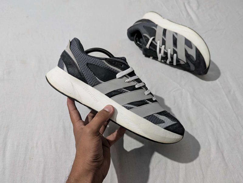 Adidas Sneakers - Grey &amp; Black