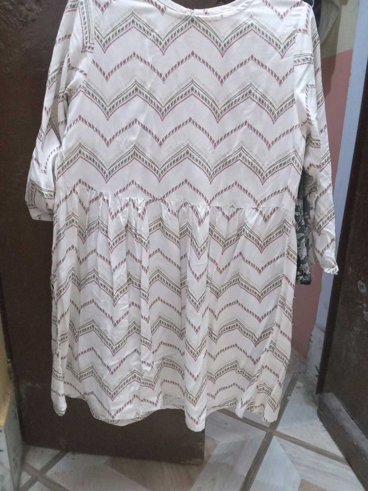 Stylish White Kurta with Chevron Print