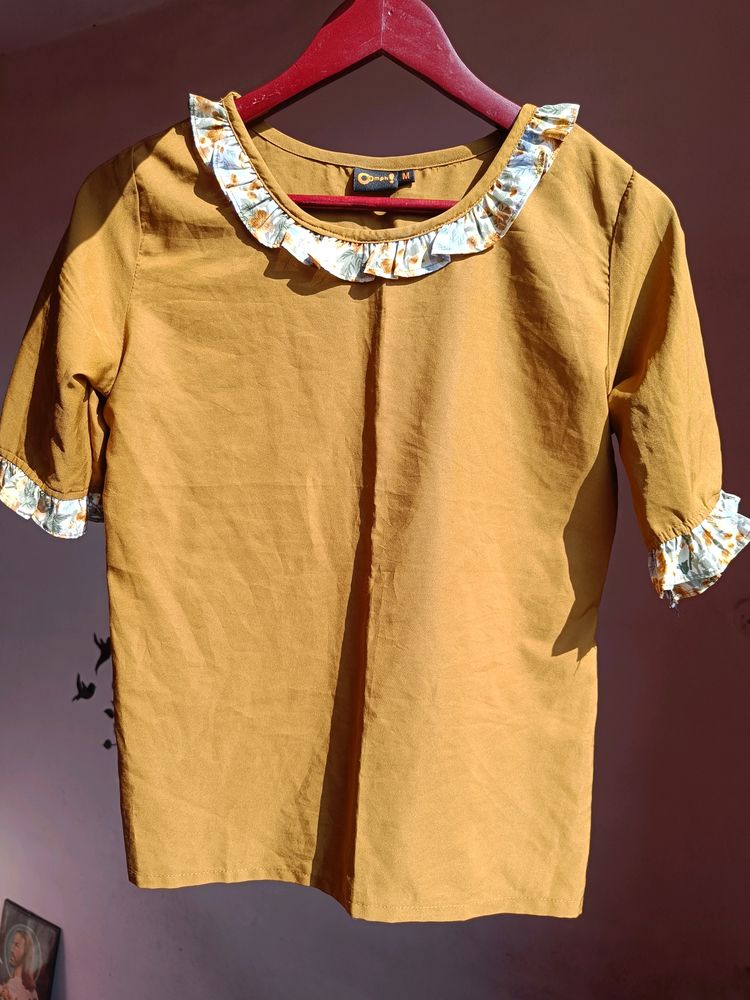 Women's Mustard Yellow Top