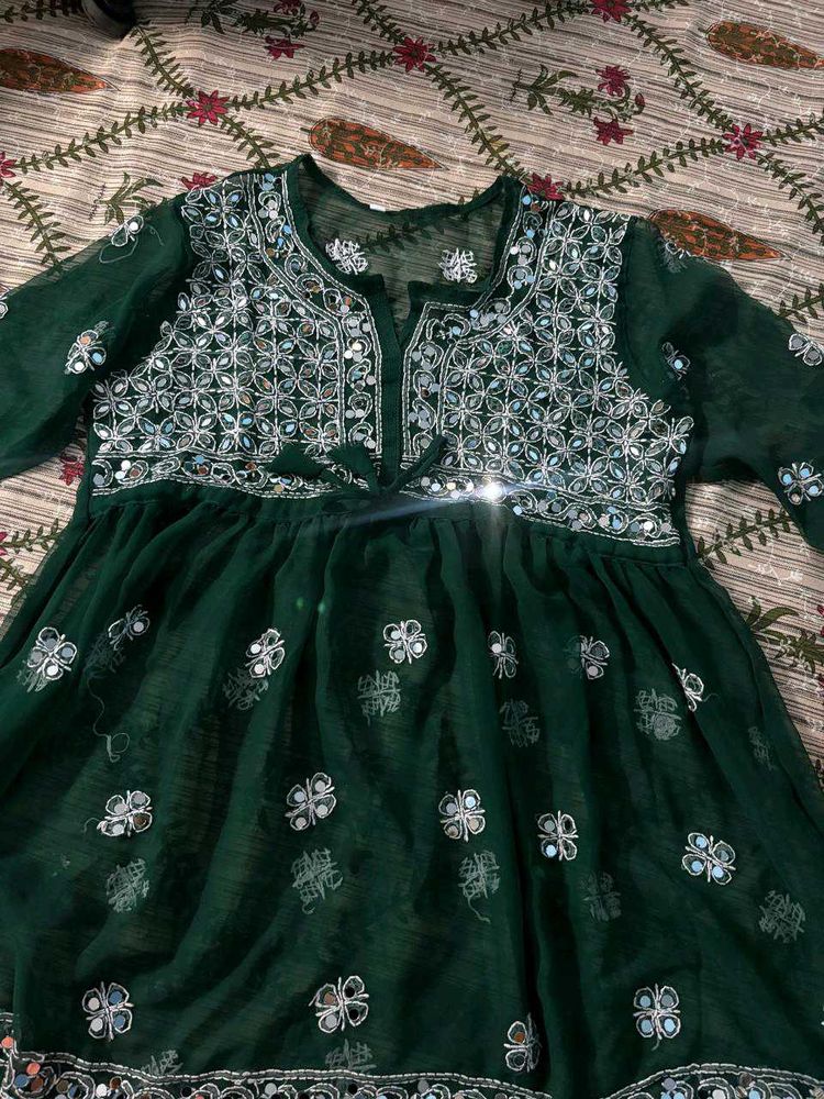 Embroidered Green Kurta with Mirror Work