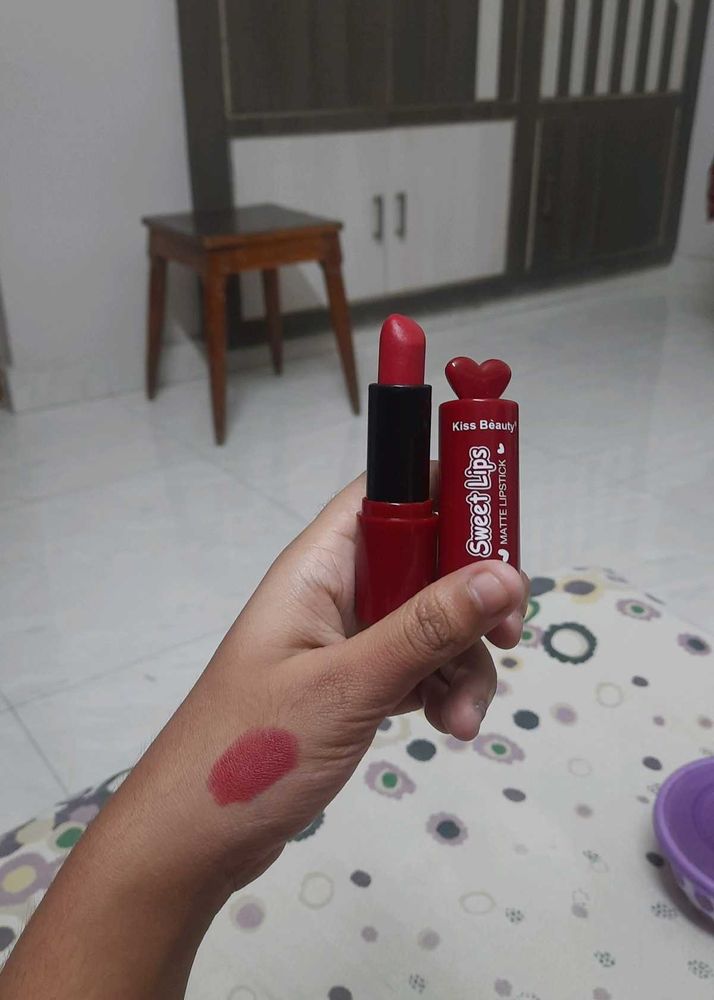 Kiss Beauty Matte Lipstick