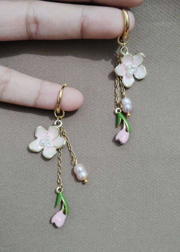 Flower &amp; Pearl Dangle Earrings