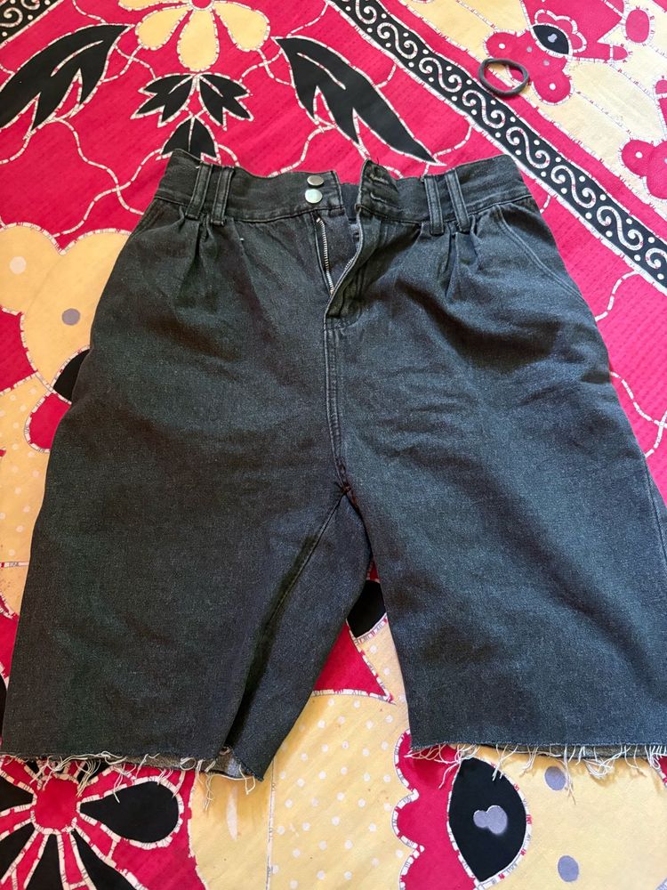 Dark Wash Denim Cut-Off Jorts