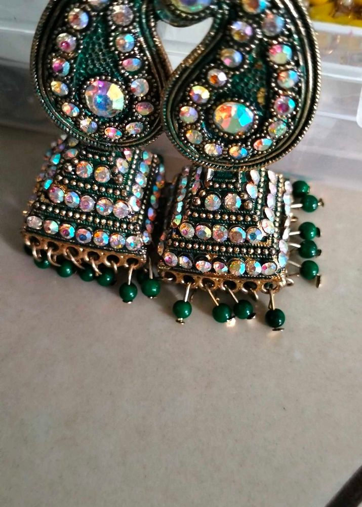 Green Colour Preety Earings