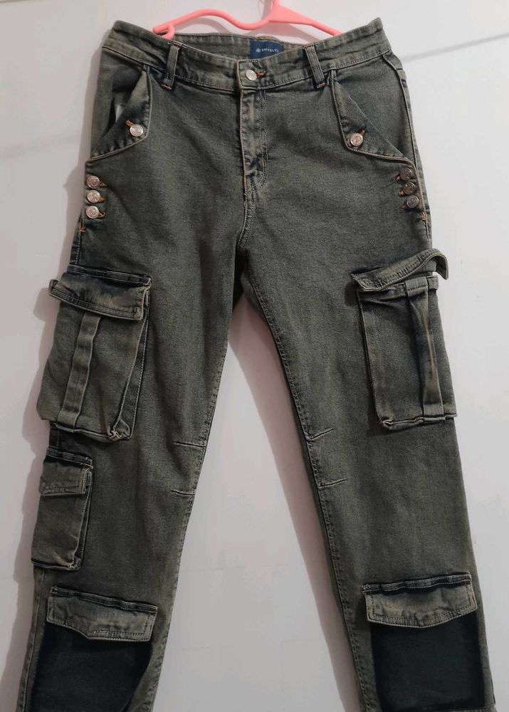 dark grey Cargo Jeans