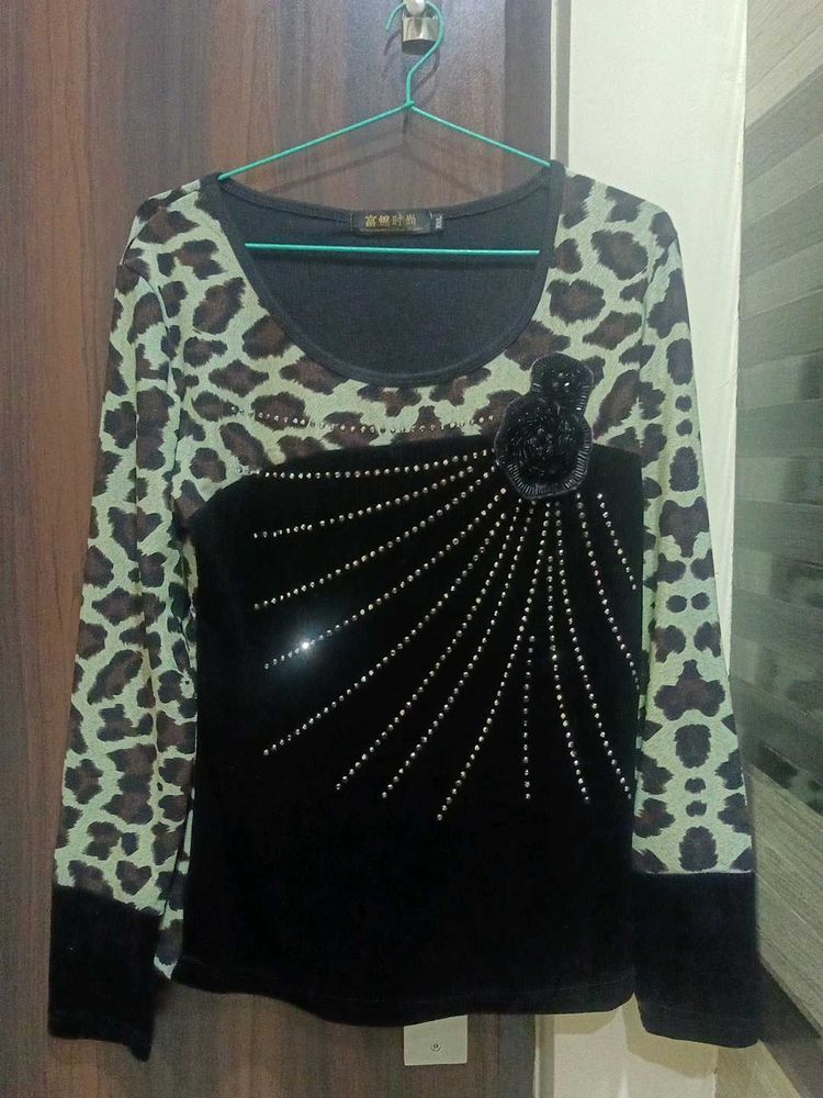 Stylish velvet Leopard Print &amp; Embellished Top