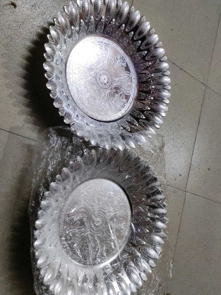 Flower Shaped Thaal