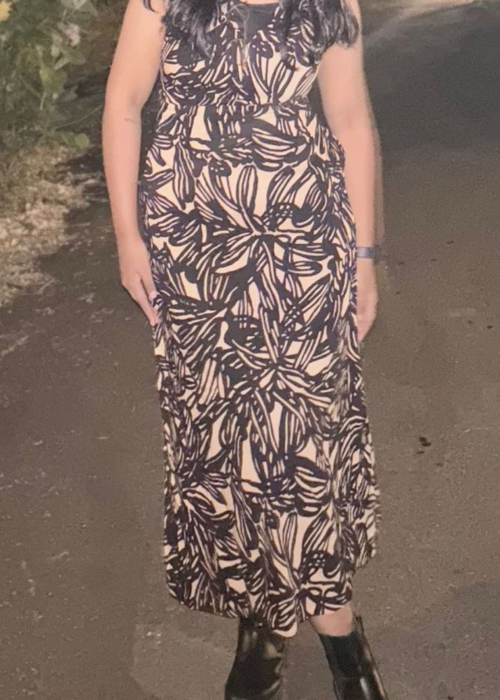 Floral Print Sundress with pockets