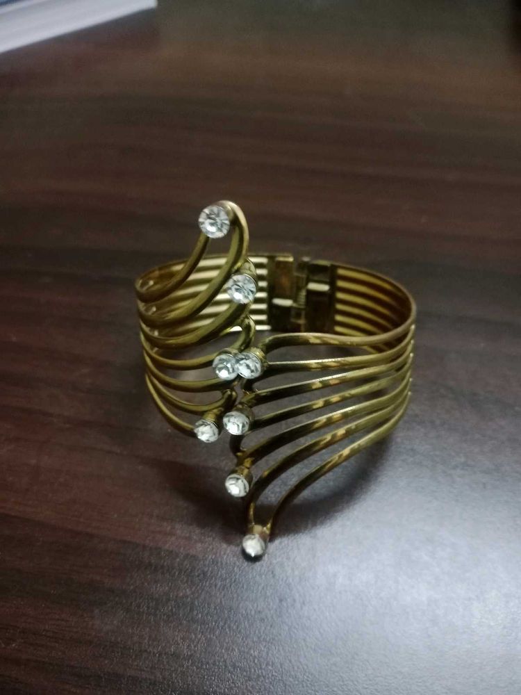Unique Arm Cuff Bracelet
