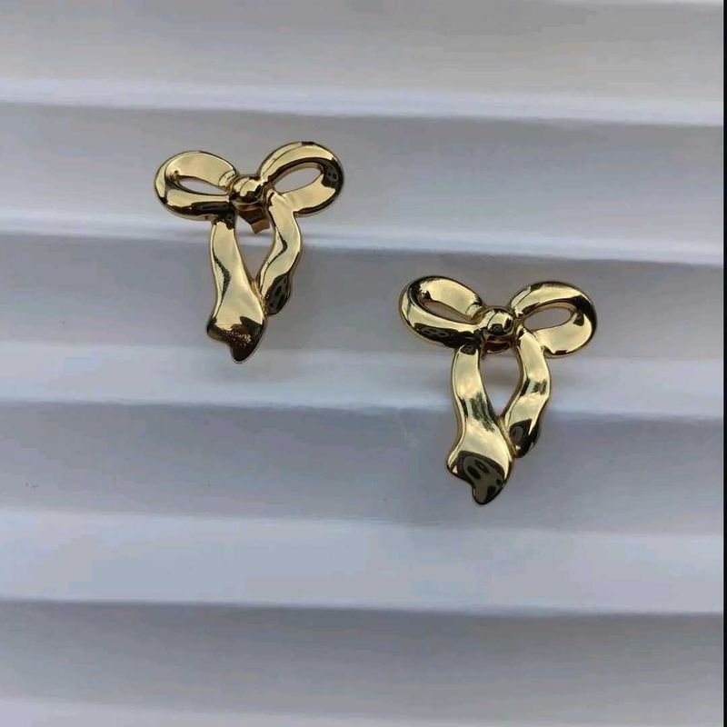 anti tarnish Gold Tone Bow Earrings
