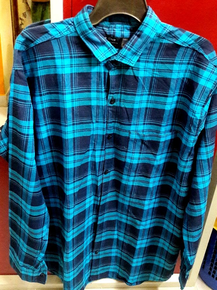 New Slimfit Shirt (Size M 38)