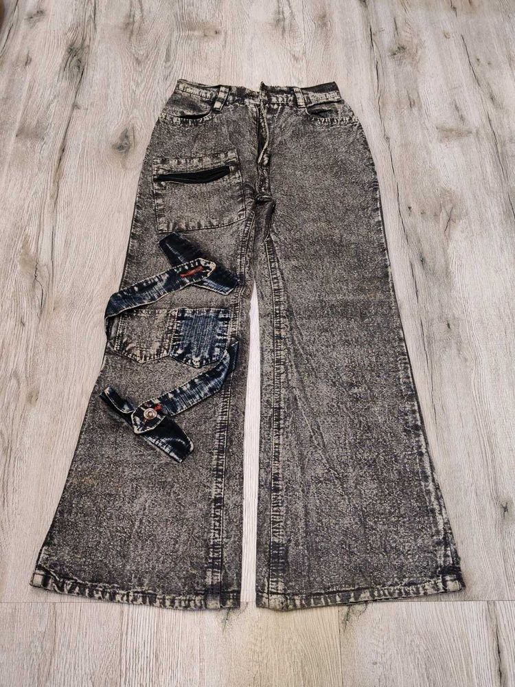 Ma2460 Sabrin bootcut jeans waist 20 inches