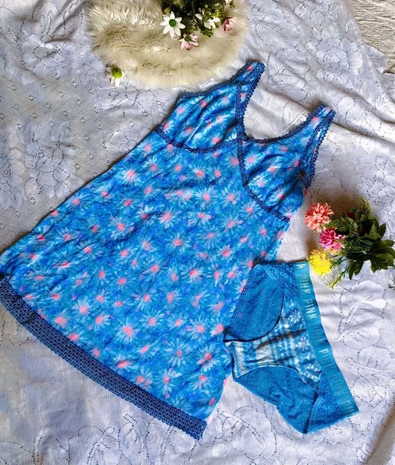 Cute Blue Daisy Print Sleep Set