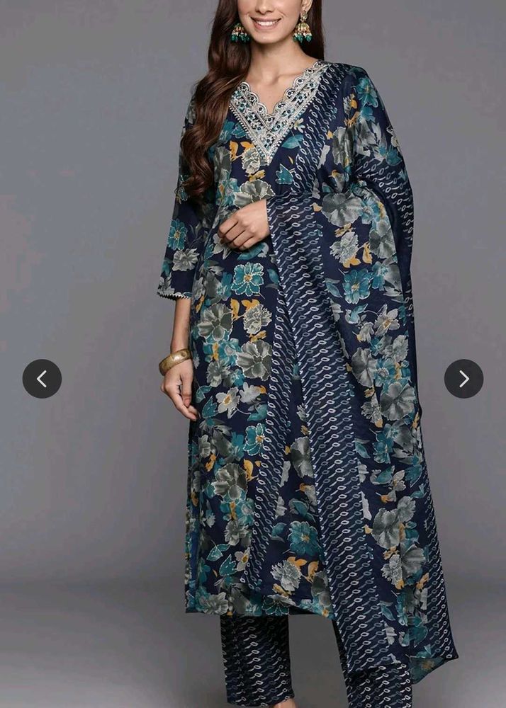 Varanga Zari embroider Kurta set ✨♥️