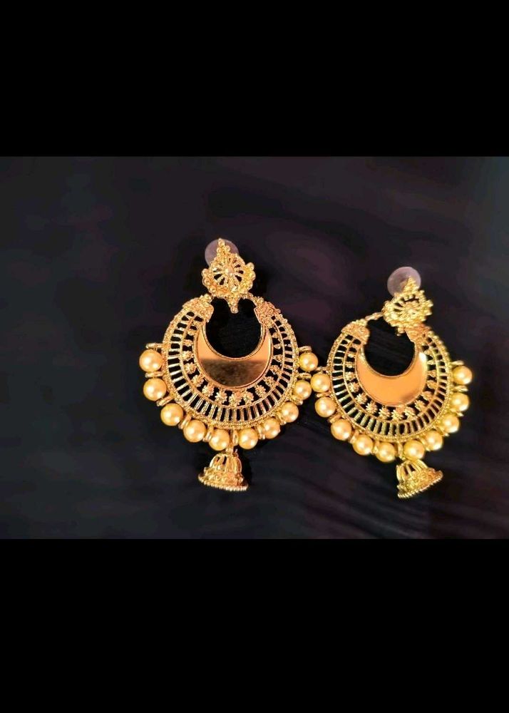 Earring