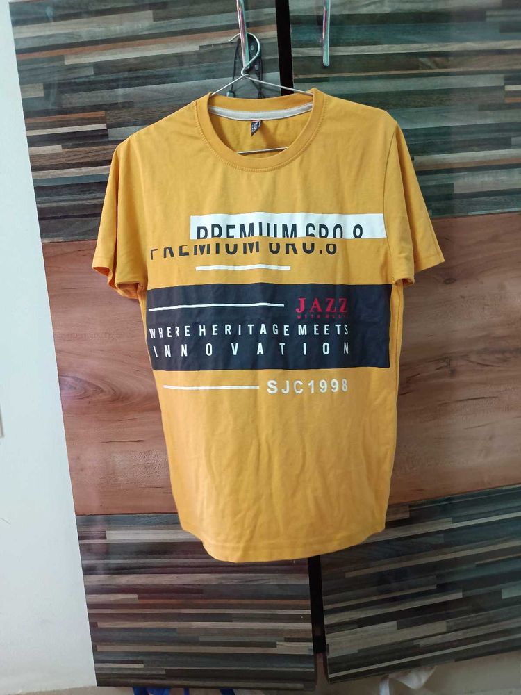 Men's Yellow Graphic Print T-Shirt